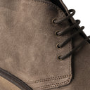 Polacchetto CORNELIO Suede Taupe con Suola Crep in Taupe Uomo