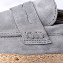 Mocassino Uomo in Camoscio Grigio Chiaro – Suola Intrecciata in Corda