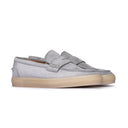 Mocassino Uomo in Camoscio Grigio Perla con Suola Caramello