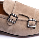 Monk Strap Uomo in Camoscio Beige con Suola Cuoio