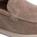 Mocassino Uomo in Camoscio Beige con Suola Trasparente