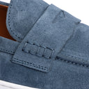 Penny Loafer Uomo in Camoscio Azzurro con Suola Bianca